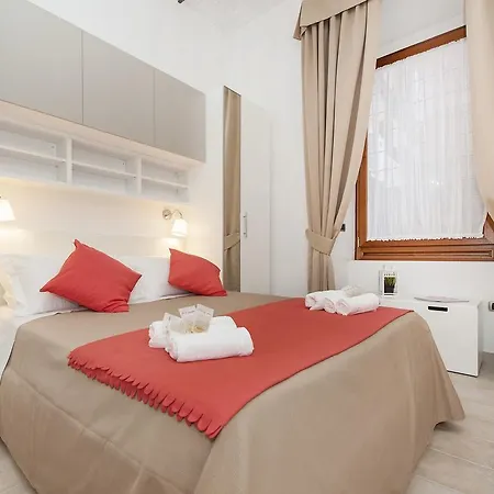 Coral Flat Colosseo Apartment *